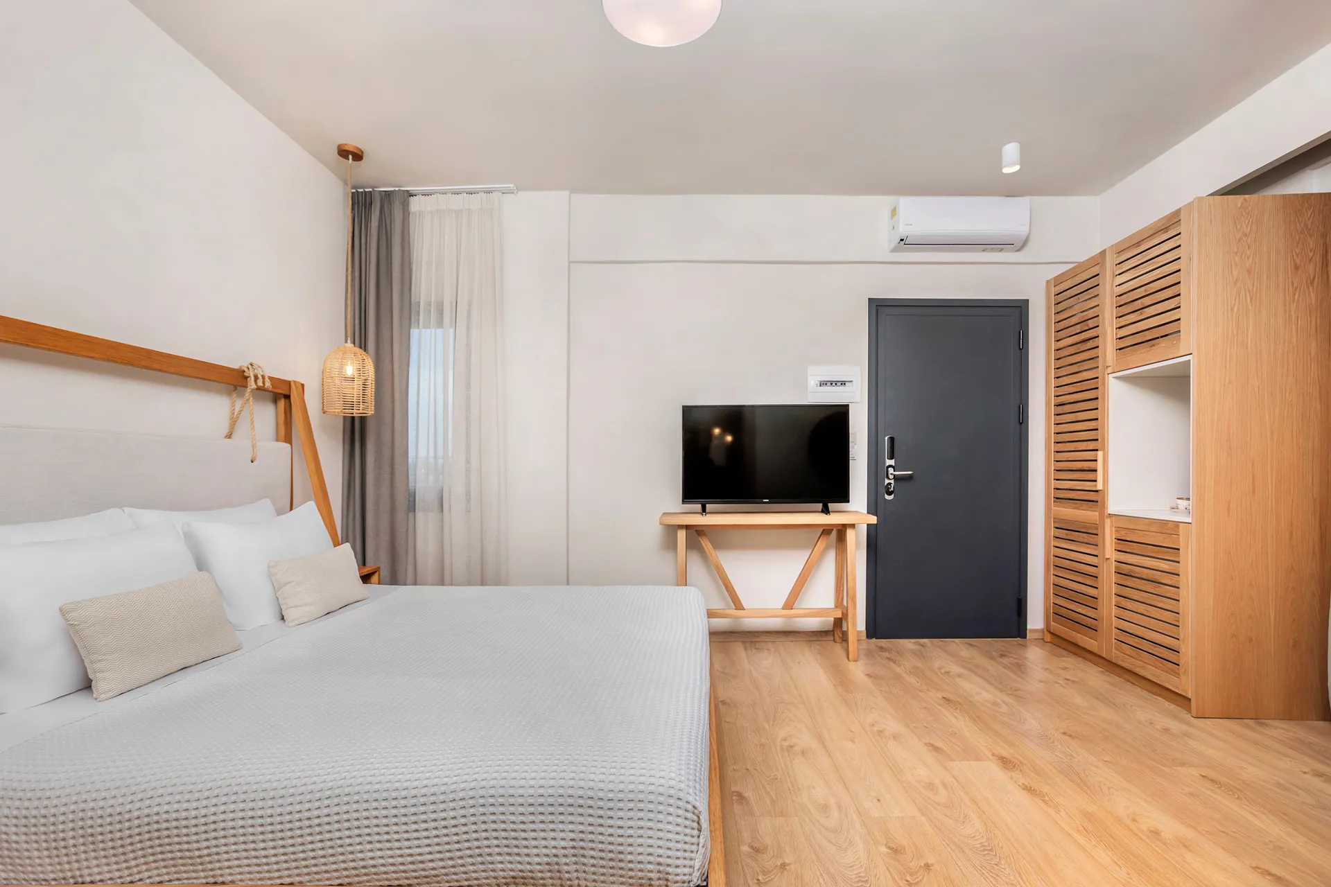 Tiara Holidays - Elies 33 Bio Retreat - Superior Double Sea View - bedroom